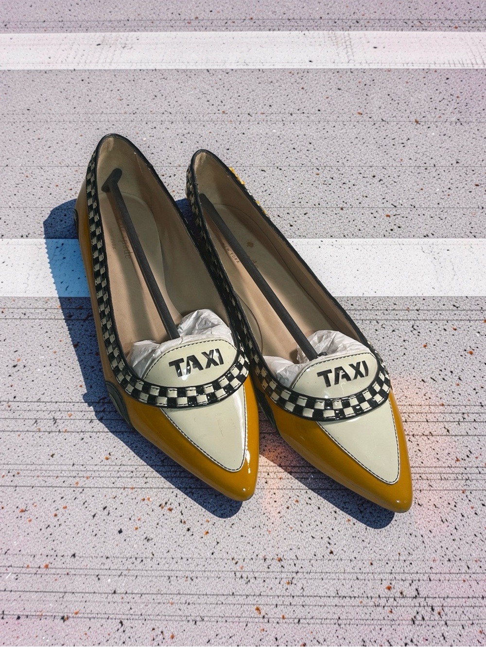 Kate Spade Women’s Pointed Taxi-Accent Flats in Yellow and Cream